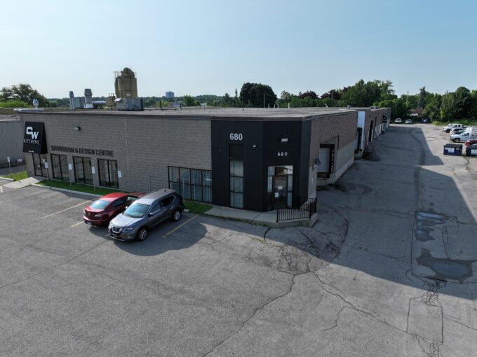 Unit 2, 680 Bishop St N, Cambridge