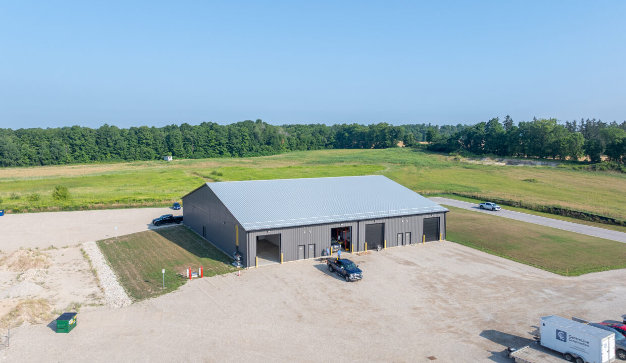 1416 Hutchison Road, Wellesley