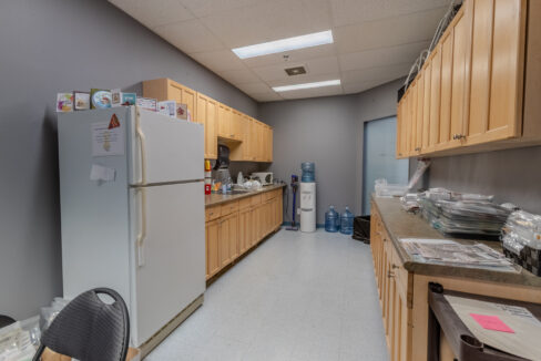 550 Parkside Dr, Waterloo Unit B6