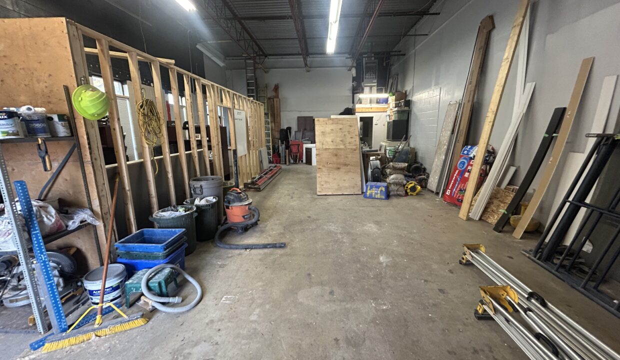 665 Colby Drive, Waterloo - Unit 8