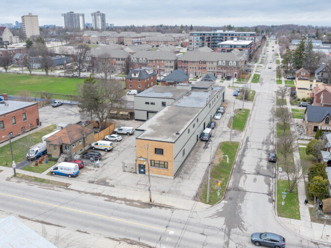 326 Wellington St N, Kitchener