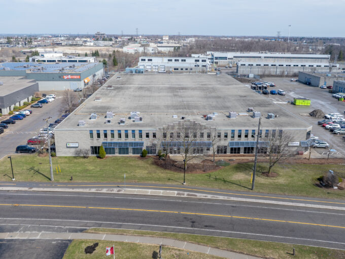 554 Parkside Dr, Waterloo - Unit 100