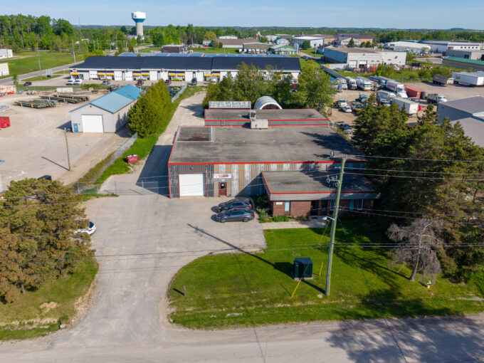 525 Glengarry Cres, Fergus