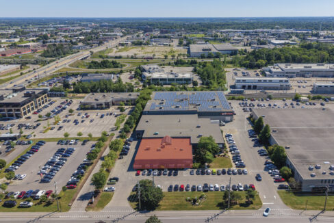 560 Parkside Dr, Waterloo