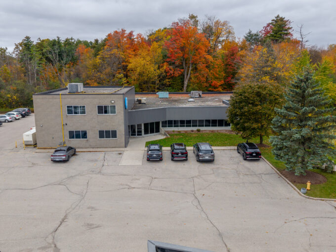 221 McIntyre Dr, Kitchener