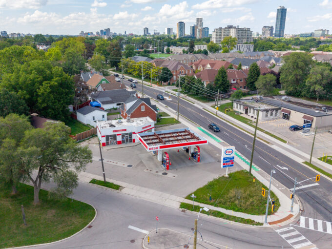125 Highland Rd E, Kitchener