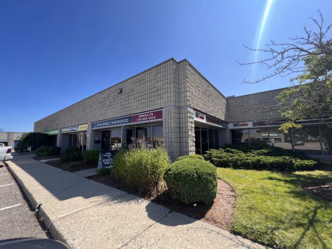 550 Parkside Dr, Waterloo - Unit A1-2